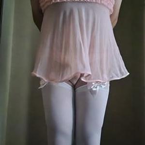 Preview thumbnail for [USA] #IL sissy looking for sissies and others to play with