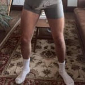 Preview thumbnail for Young college athlete in need of a submissive wor$hipper