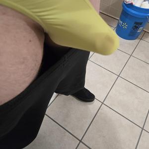 Preview thumbnail for Verse bottom in west haven really wanting my holes fucked and filled by big cock but do love to flip discreet