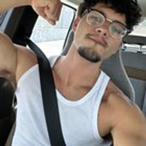 Preview thumbnail for 22 years old, add me @emiliodownlow