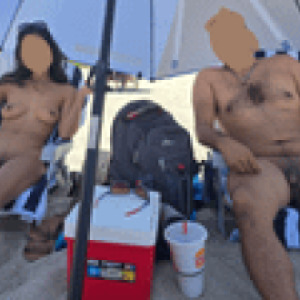 Preview thumbnail for Hello....looking to make new nudist friends.