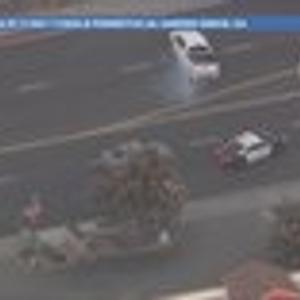 Preview thumbnail for Police in Orange County execute high-risk PIT maneuver on pursuit suspect