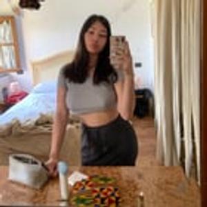Preview thumbnail for Should i take more mirror shots? Picture 1 or 2?