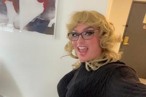 Preview thumbnail for New Sissy [t4m]