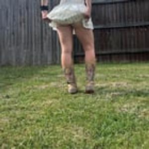 Preview thumbnail for Just a cowgirl