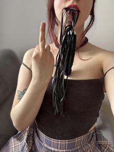 Preview thumbnail for All you deserve is my middle finger 🖕 and a whip. You gonna love it tho 😛😉😏