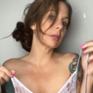 Preview thumbnail for I wore this for you—do you like when I leave nothing to the imagination