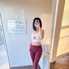 Preview thumbnail for looking extra puffy in this maroon leggings