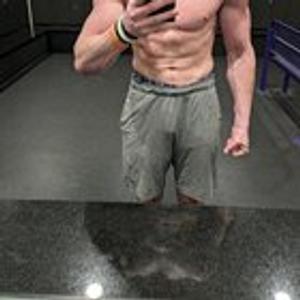 Preview thumbnail for 6'3" 210 lbs.