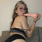 Preview thumbnail for Let's see who can make the other cum first, you in?
