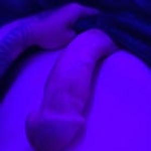 Preview thumbnail for 22M4F need a FWB june 27th-july13th